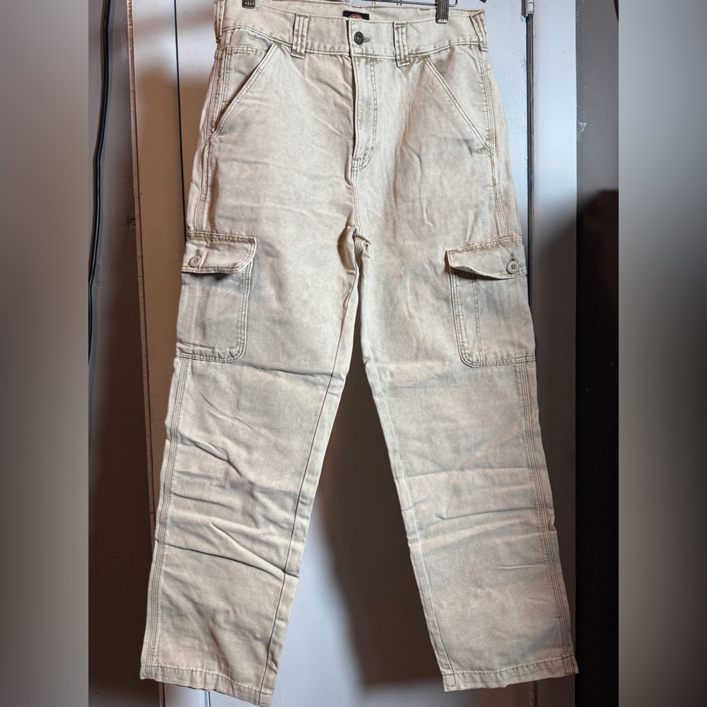 🚨Men's Dickies Tan Cargo Pants🚨